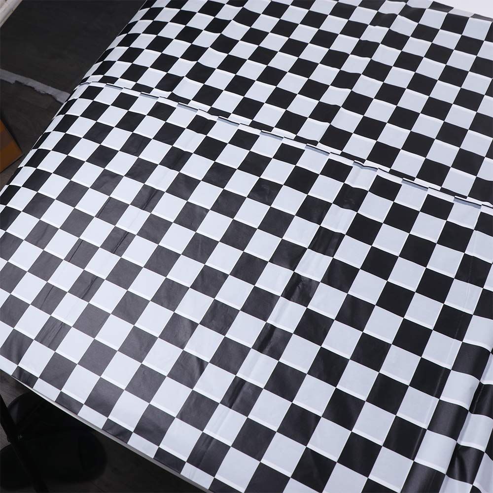 Black and White Checkered Disp - đánh giá và giá Desk Setup Wallpaper